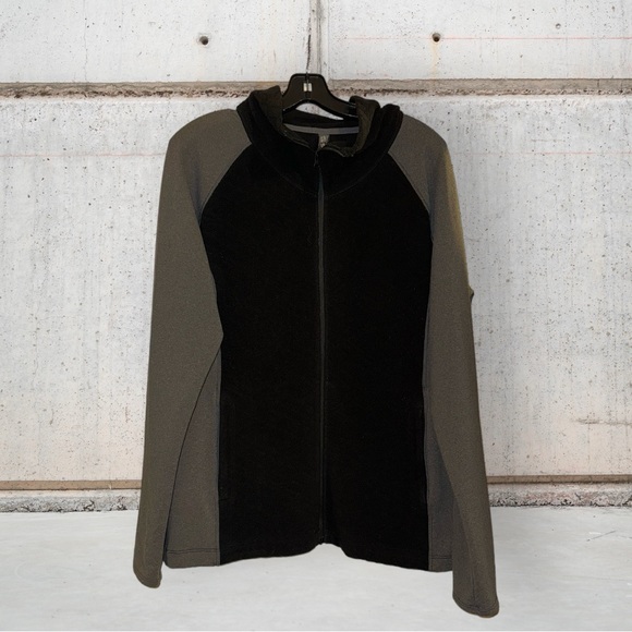 Mountain Hardwear Tops - Mountain Hardwear Fleece Jacket Full Zip Black and Gray Women’s Size Large Logo